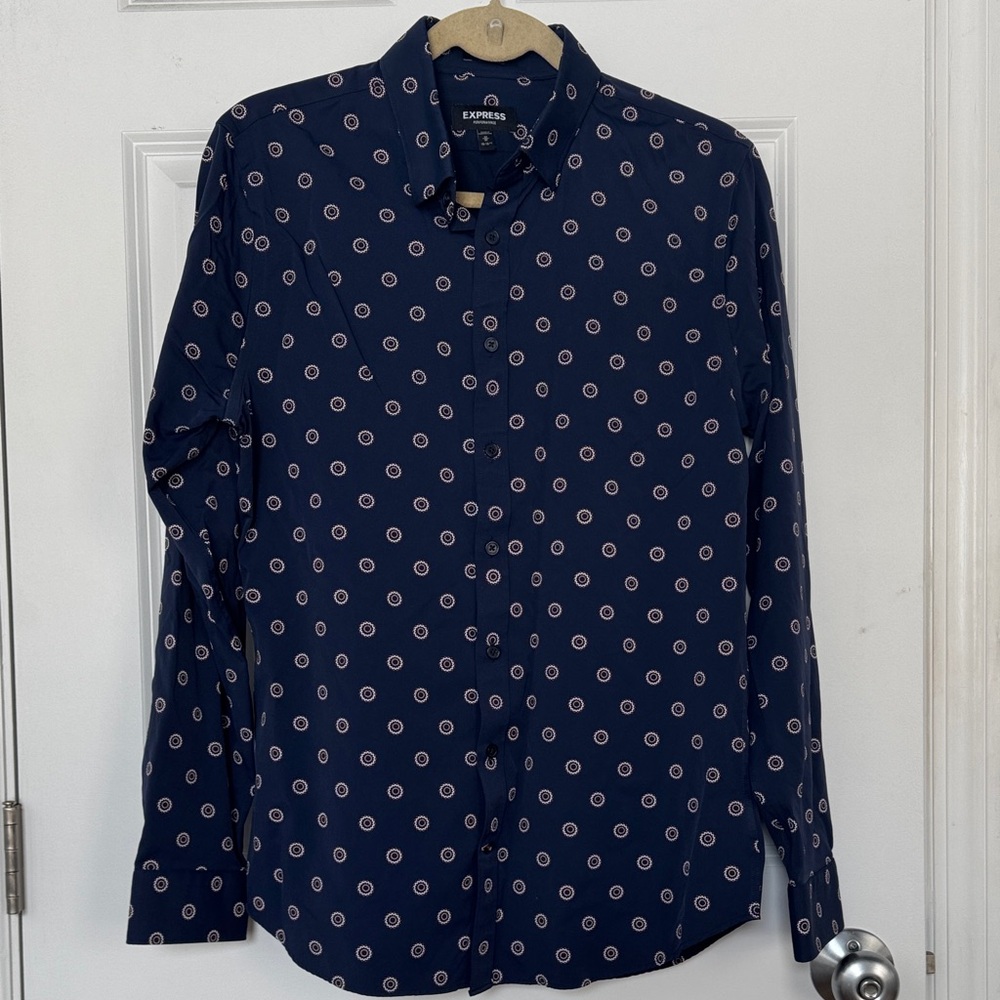 Express Navy Medallion Pattern Performance Men's Shirt